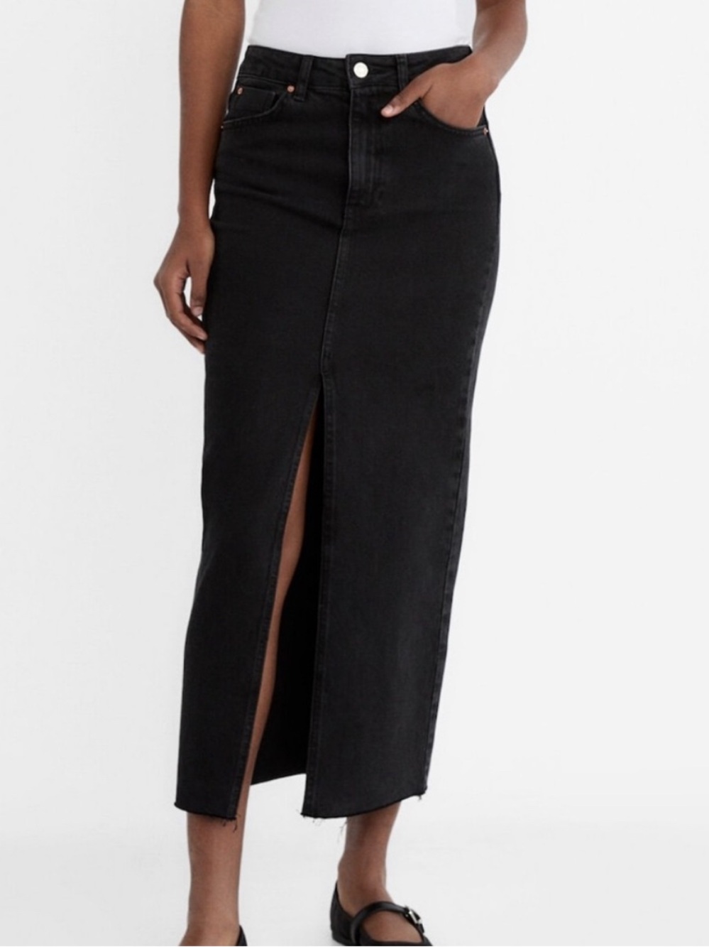 Stradivarius Black Denim Midi Skirt Size 00